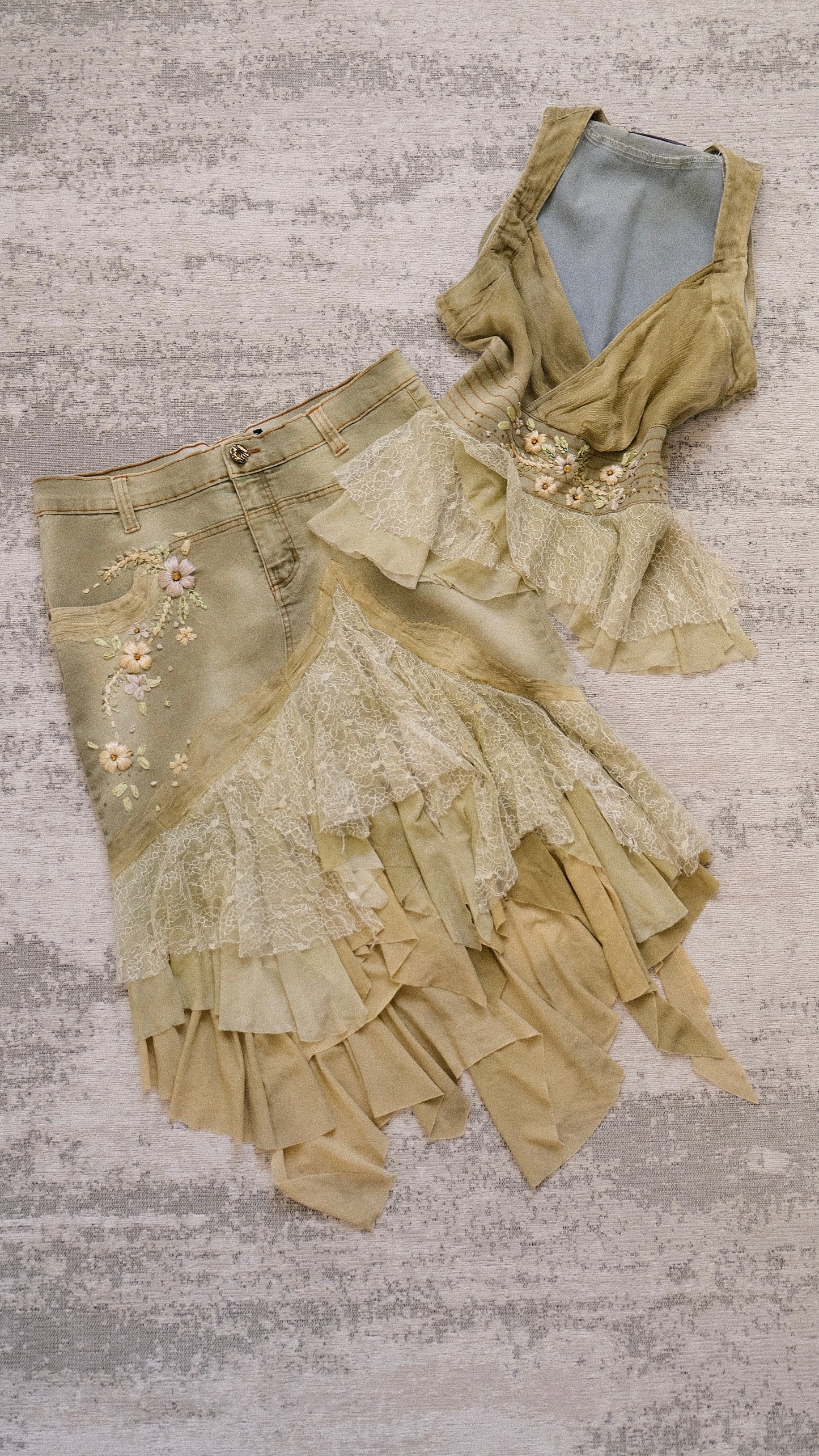 Dust & Daisies 2 piece set (M)