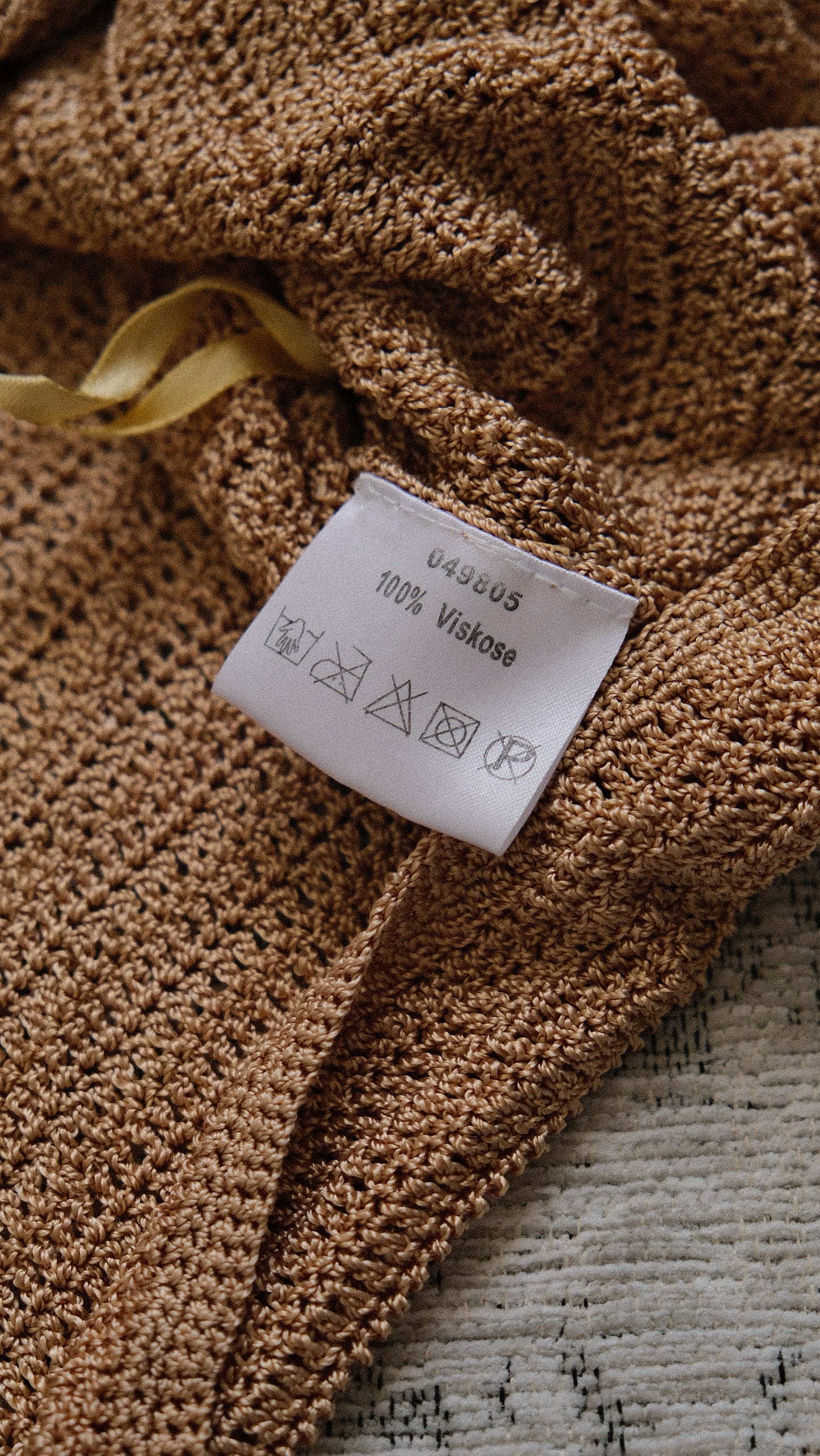 Sunrise Siren knit (S/M, M)