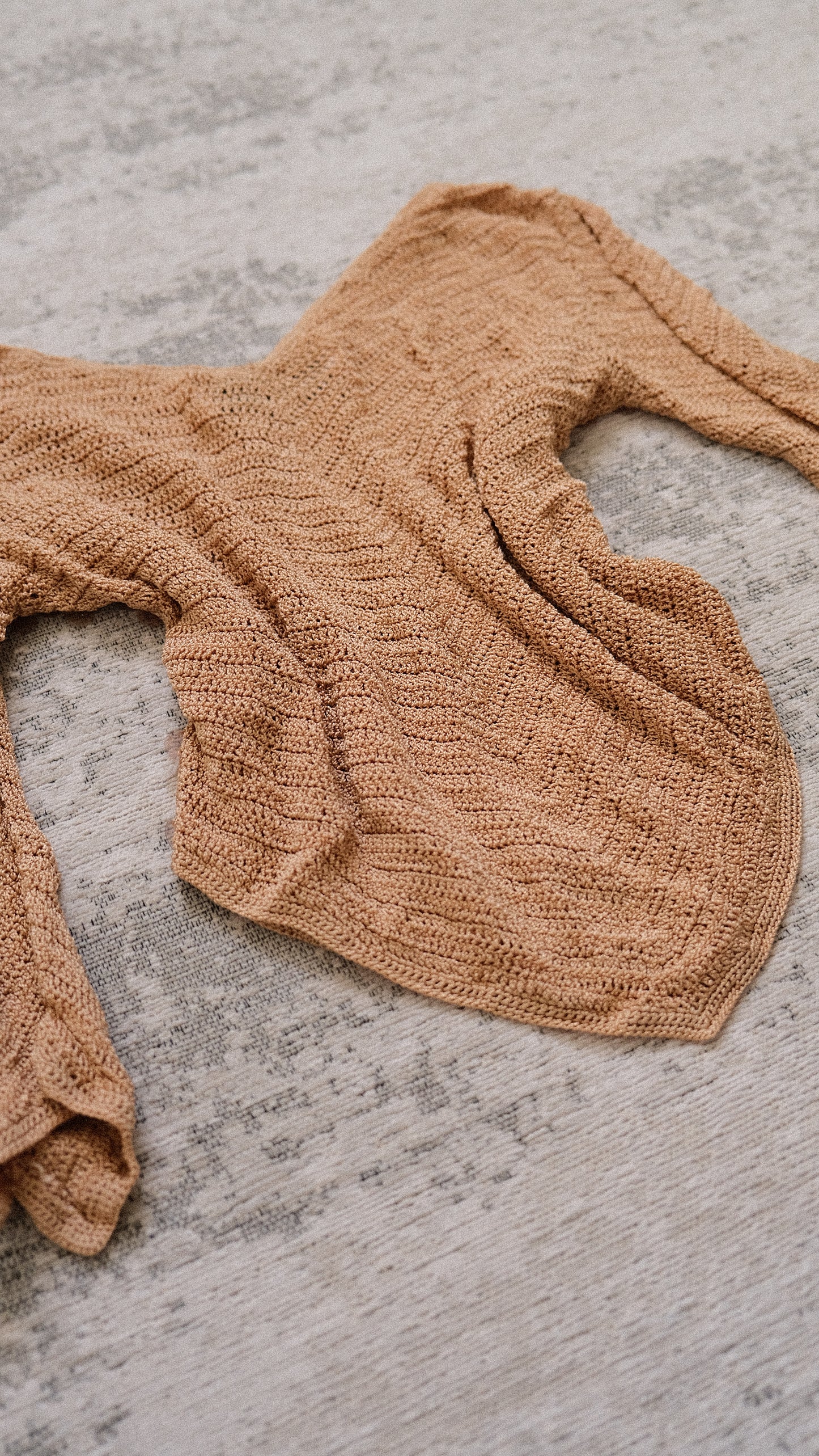 Sunrise Siren knit (S/M, M)