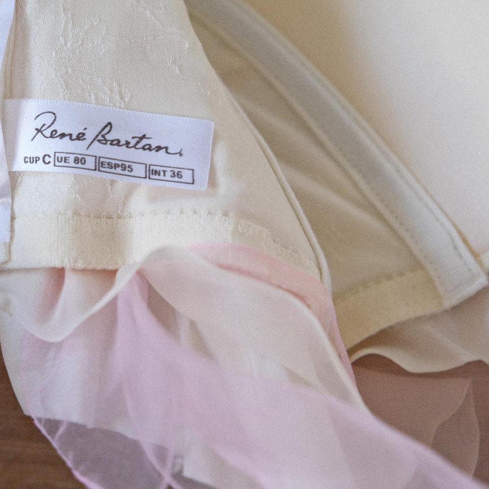 Delicate floral petal corset (65/70, 30/32)