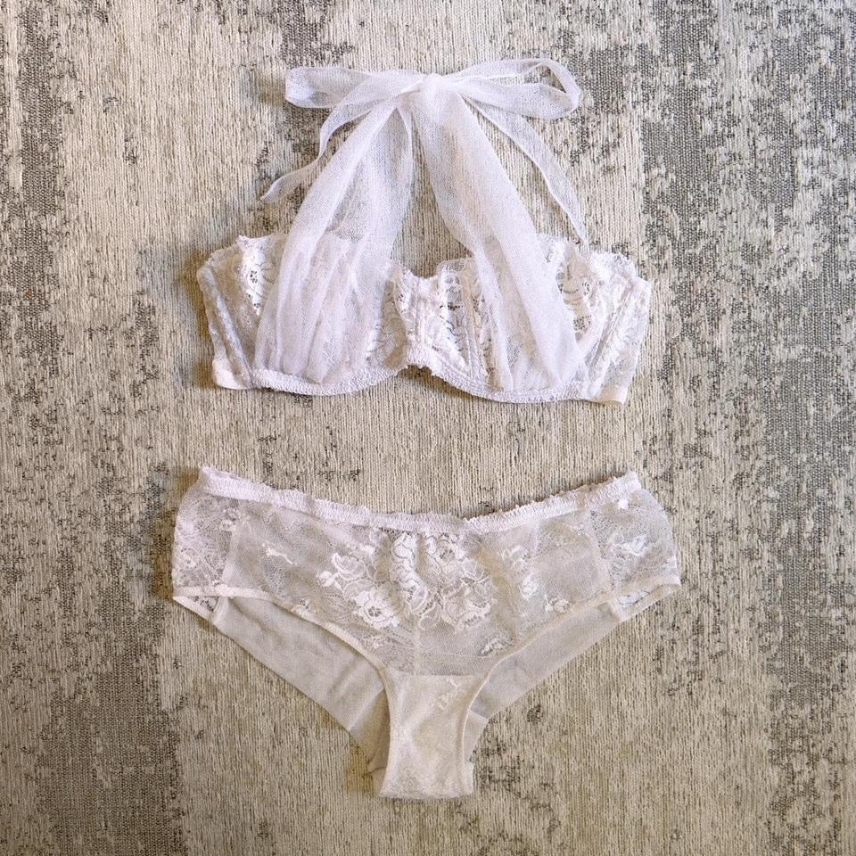 White lace La Perla Lingerie set