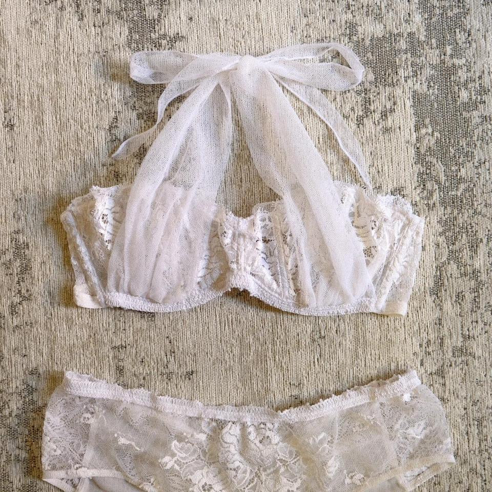White lace La Perla Lingerie set