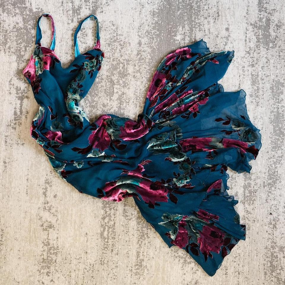 Mermaid’s allure dress (M, M/L, L)