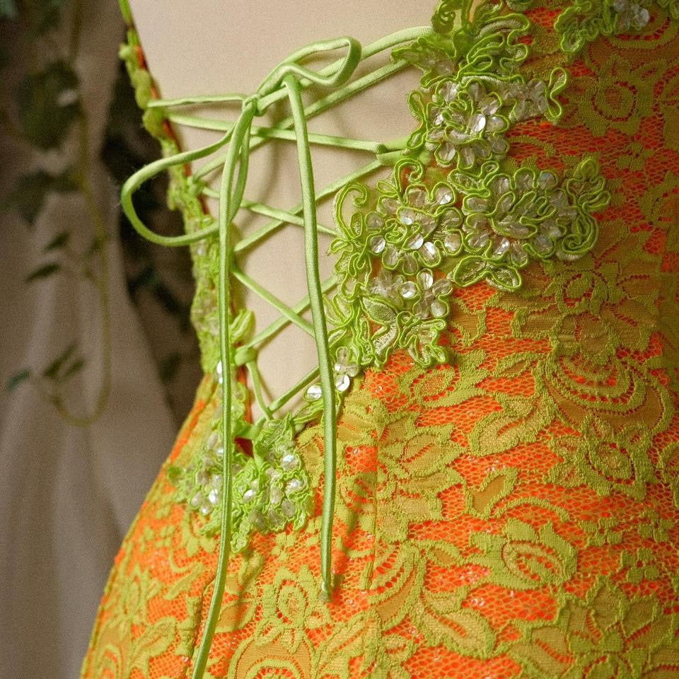 The melon fever English designer corset dress (XS-S/M)