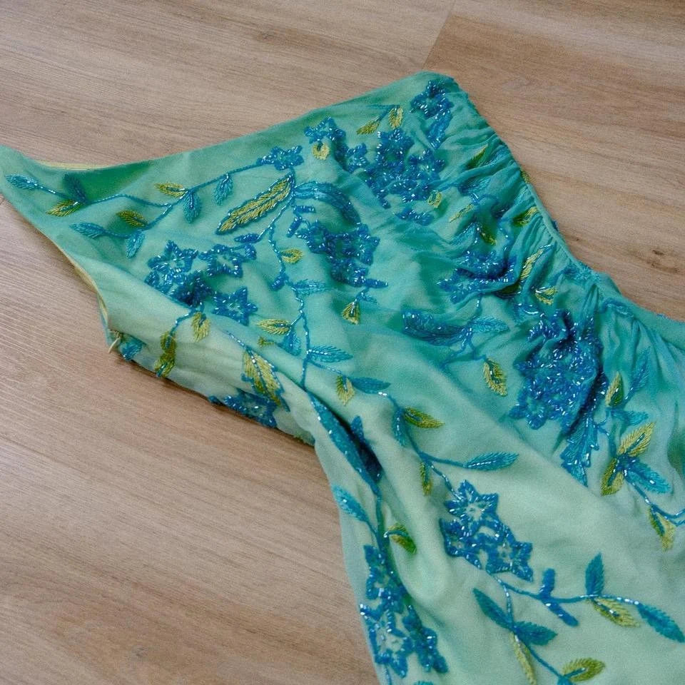 Sunrise mermaid gown (M/L)