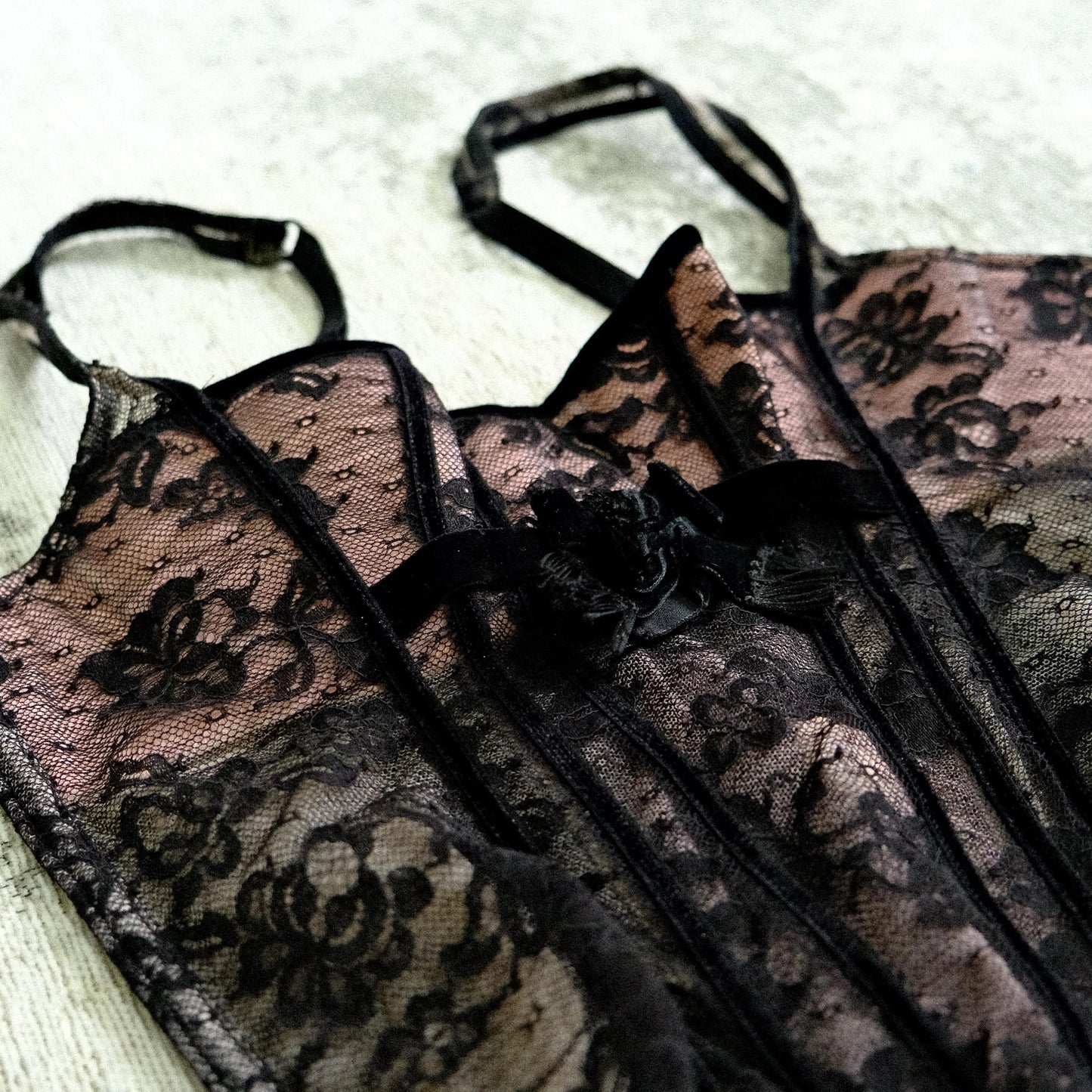 Midnight ocean’s bustier (70B/32B)