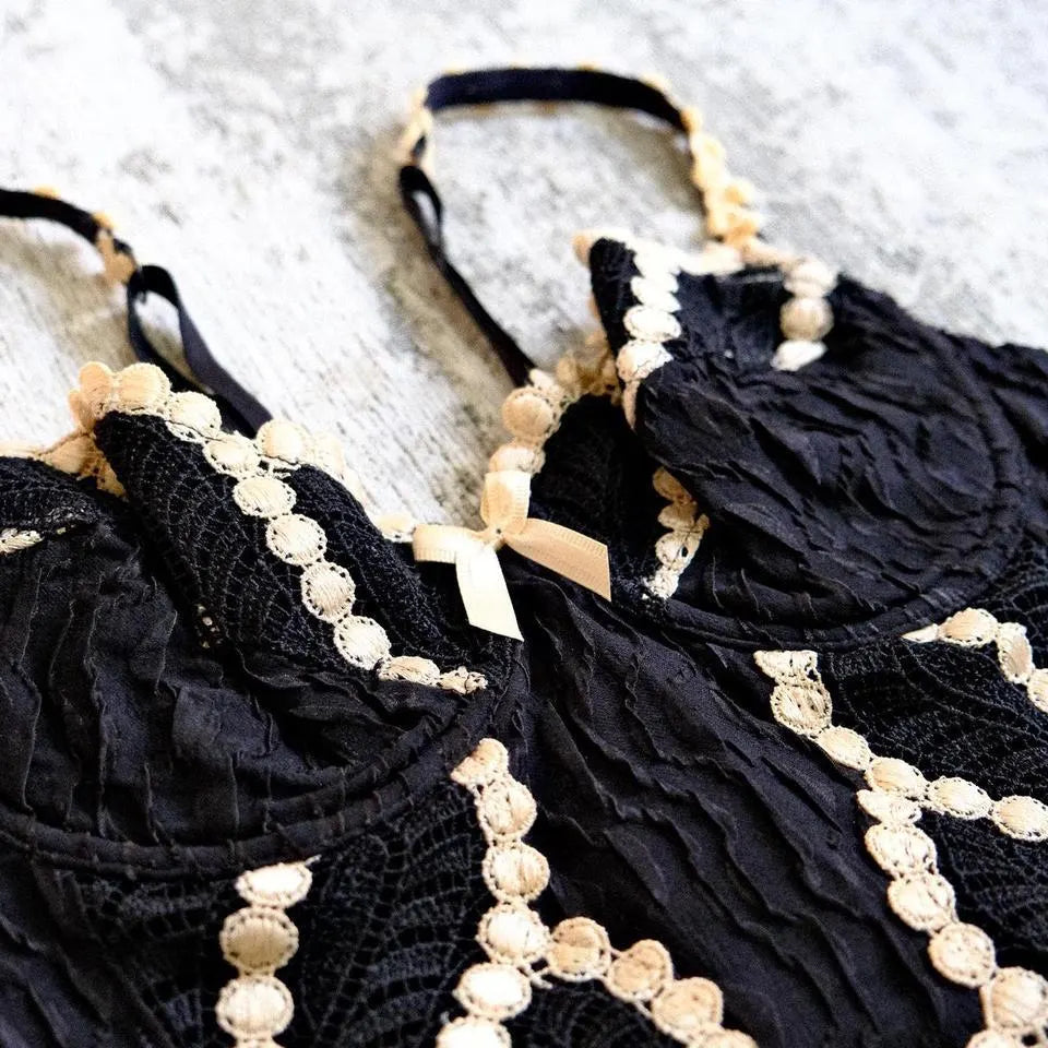 The fairy dusted corset (70C/32C)