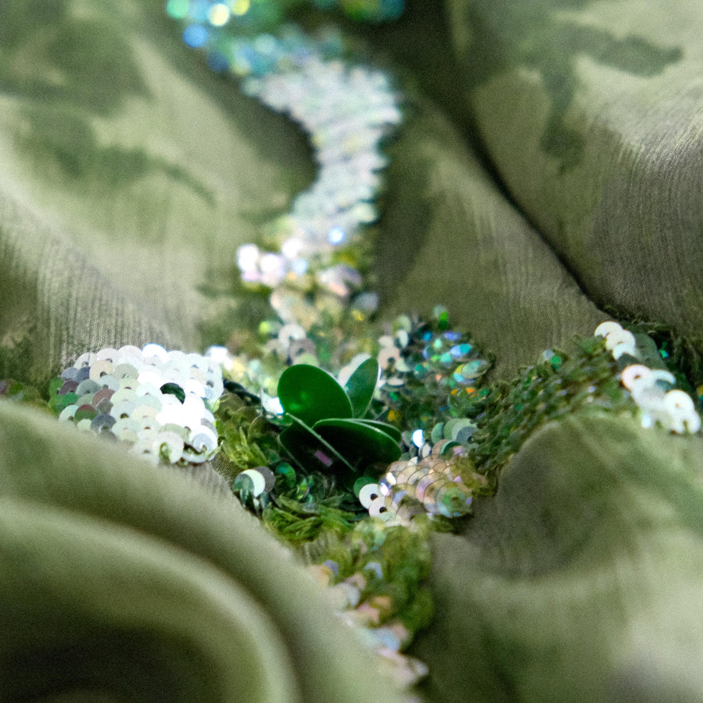 Hugged by ivy dress (M)