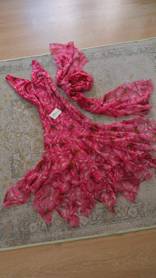 Hotpink tropical flutter dress with matching scarf (M-M/L)