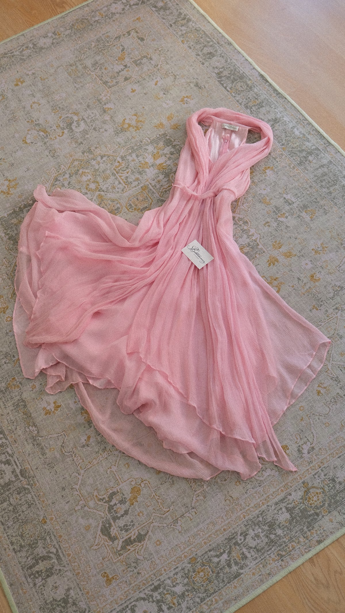 Flowy soft pink dress (S-S/M)