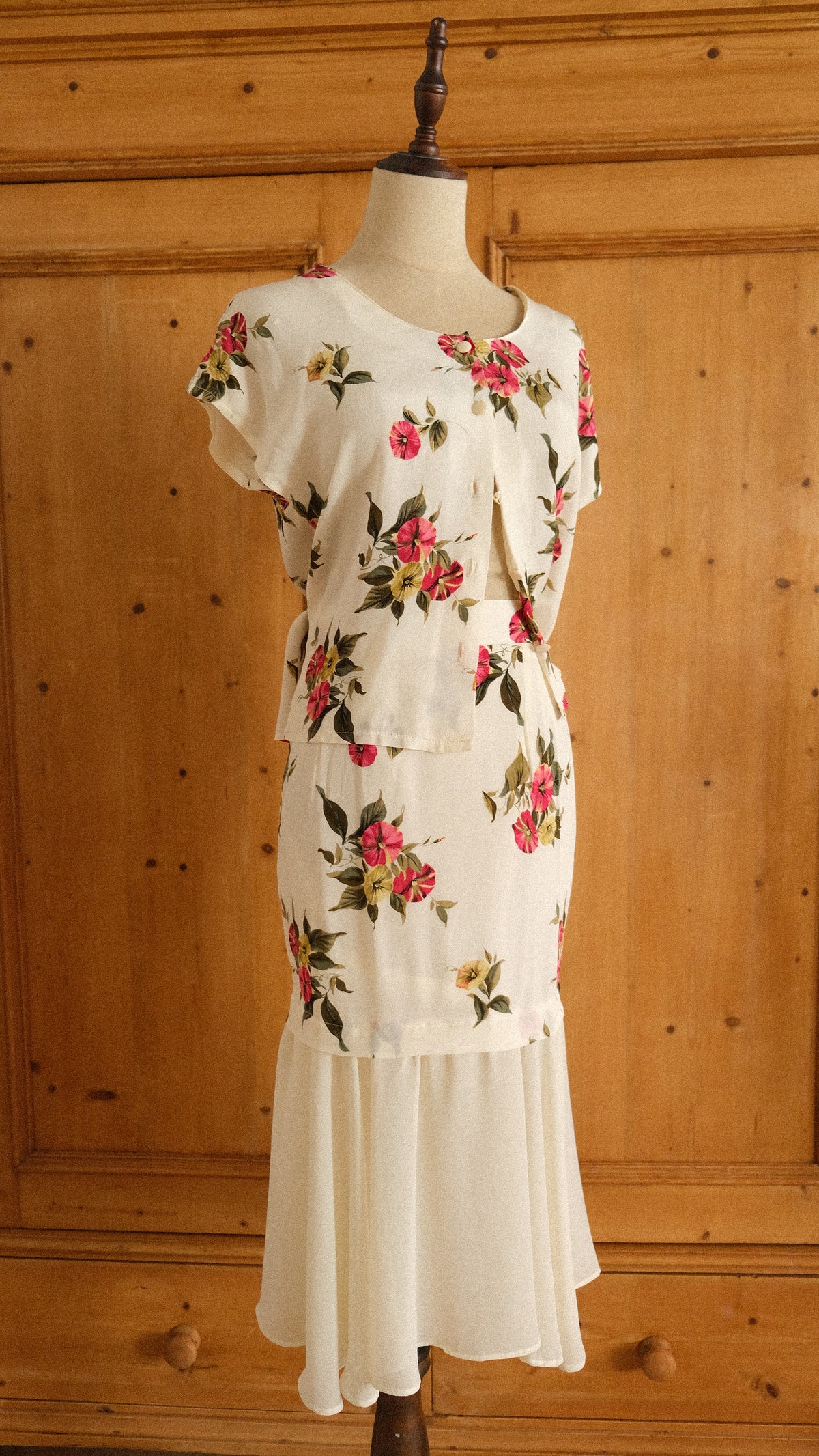 French floral 2 piece set (XS/S-S)