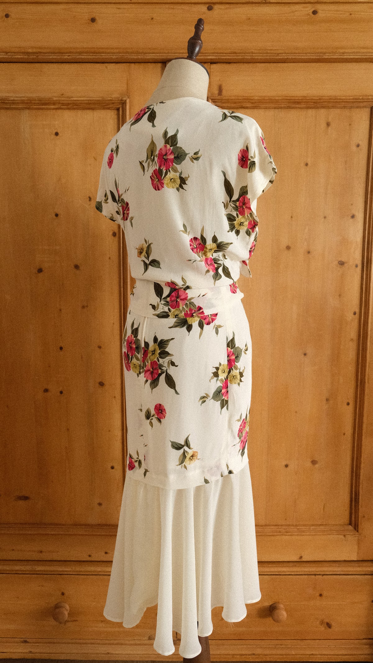 French floral 2 piece set (XS/S-S)