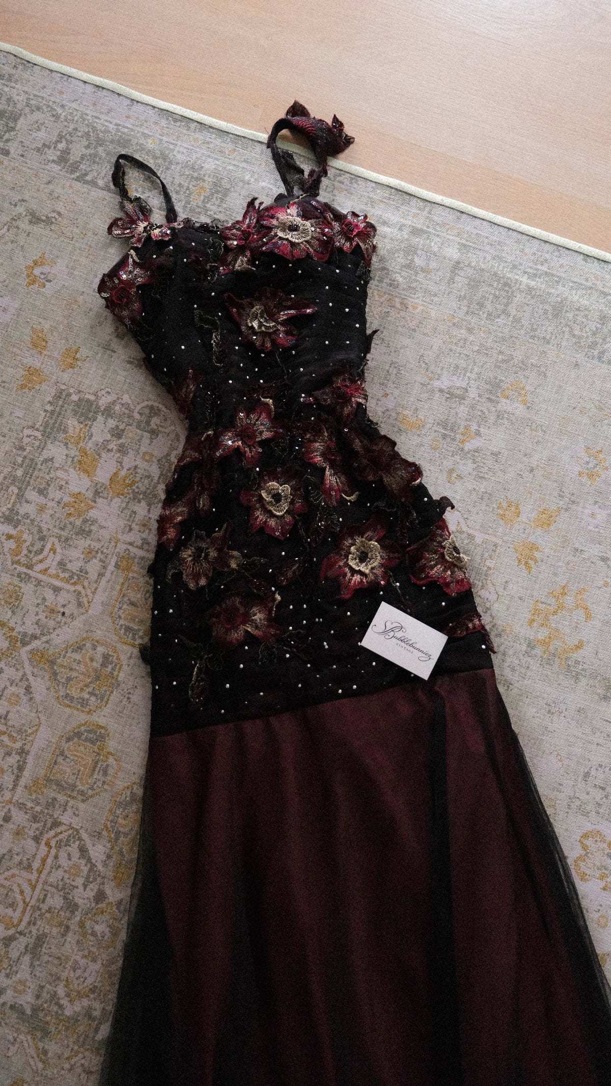 Vintage French burgundy floral dress (XS-S)