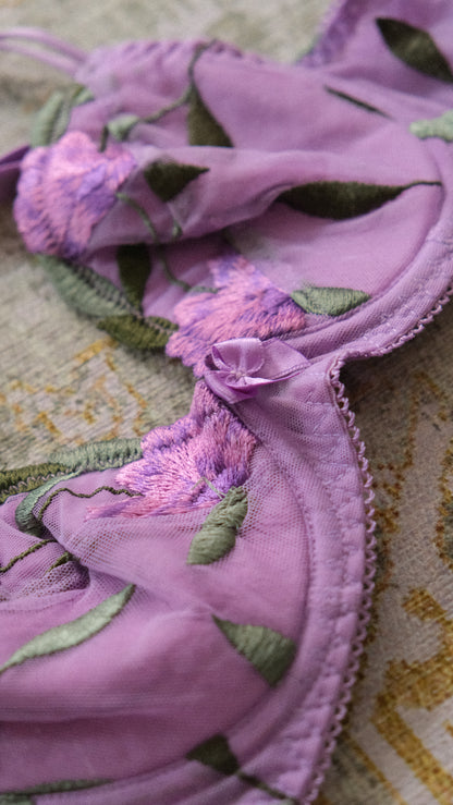 Vintage French whimsical lingerie set (70A/32A)