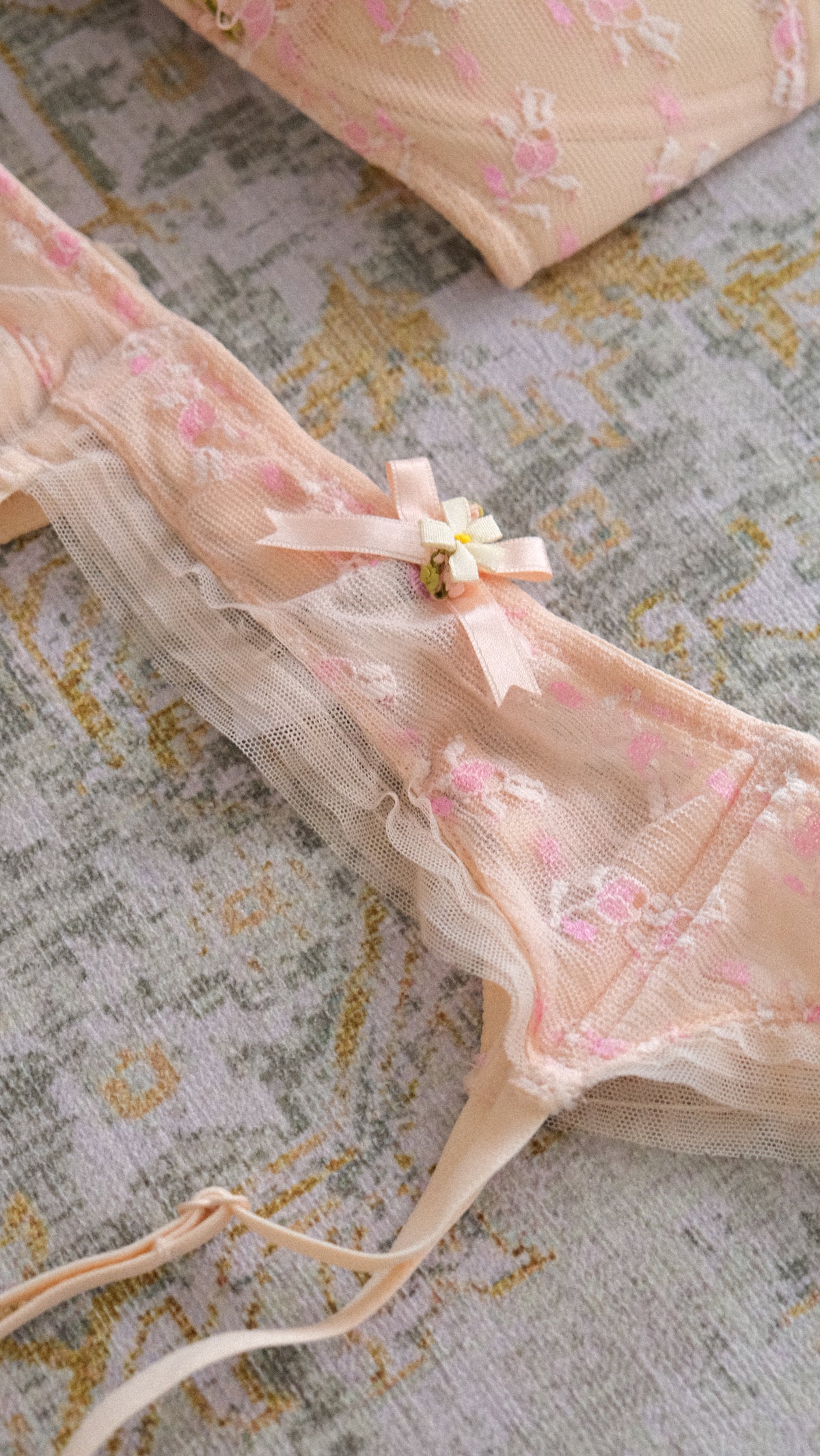 RARE Vintage Chantal Thomass x Victoria’s Secret lingerie 2 piece set (34C/75C)