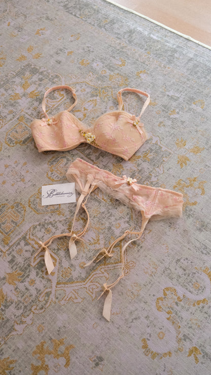 RARE Vintage Chantal Thomass x Victoria’s Secret lingerie 2 piece set (34C/75C)