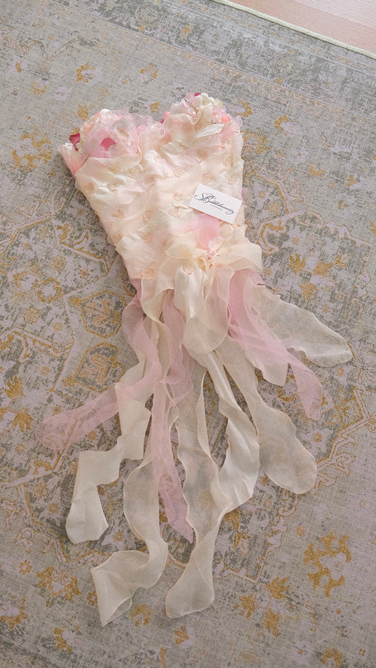 RARE Vintage floral bridal ruffle bustier (70C/32C)