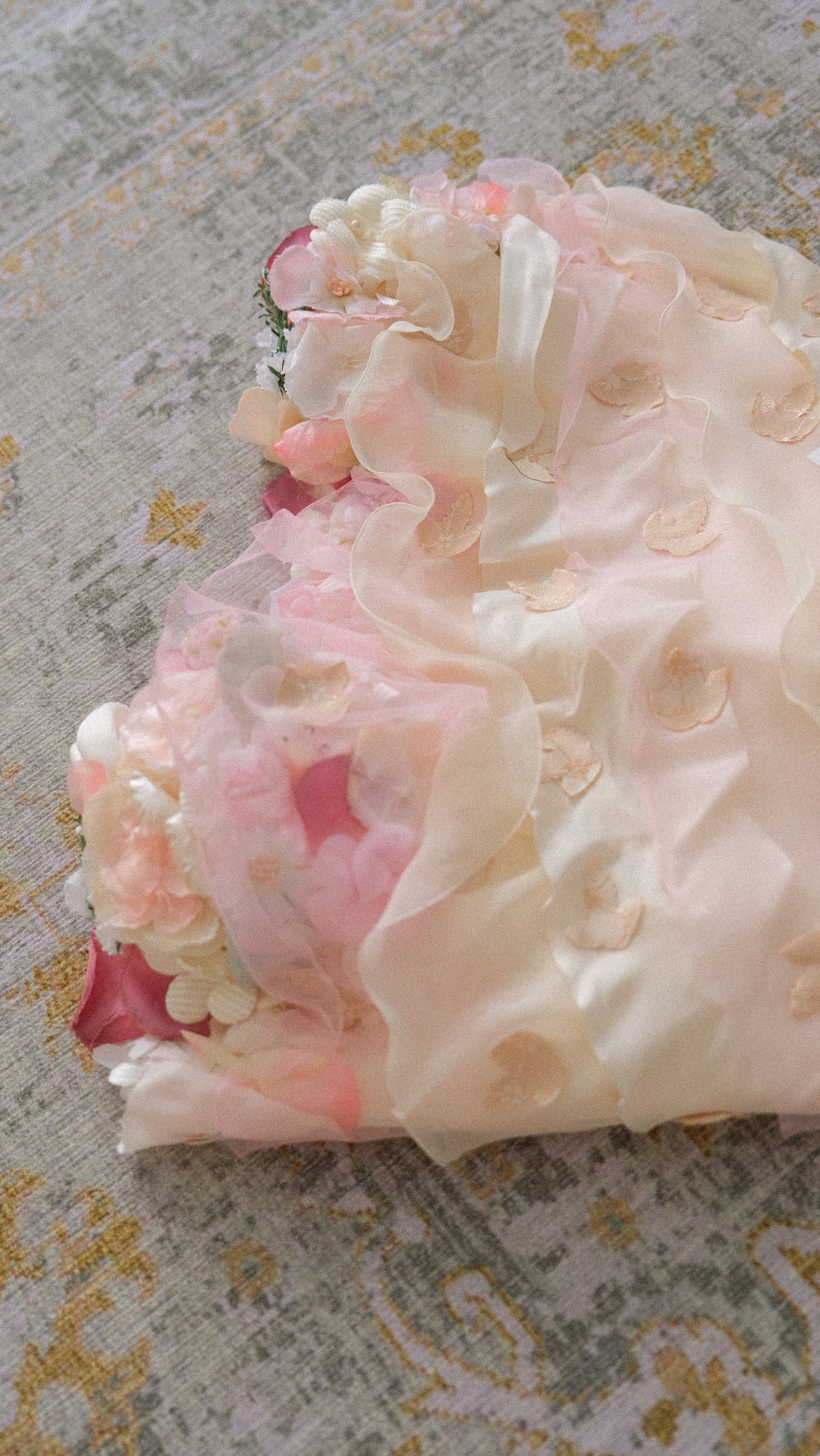 RARE Vintage floral bridal ruffle bustier (70C/32C)