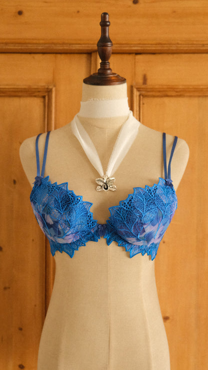 Vintage French vibrant blue bra (34B/75B)