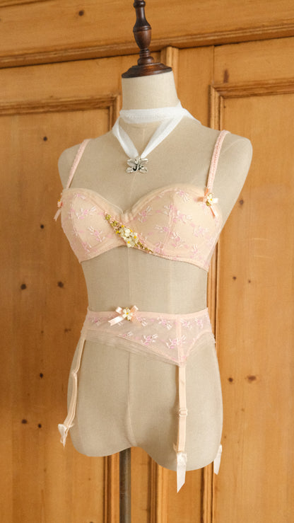 RARE Vintage Chantal Thomass x Victoria’s Secret lingerie 2 piece set (34C/75C)