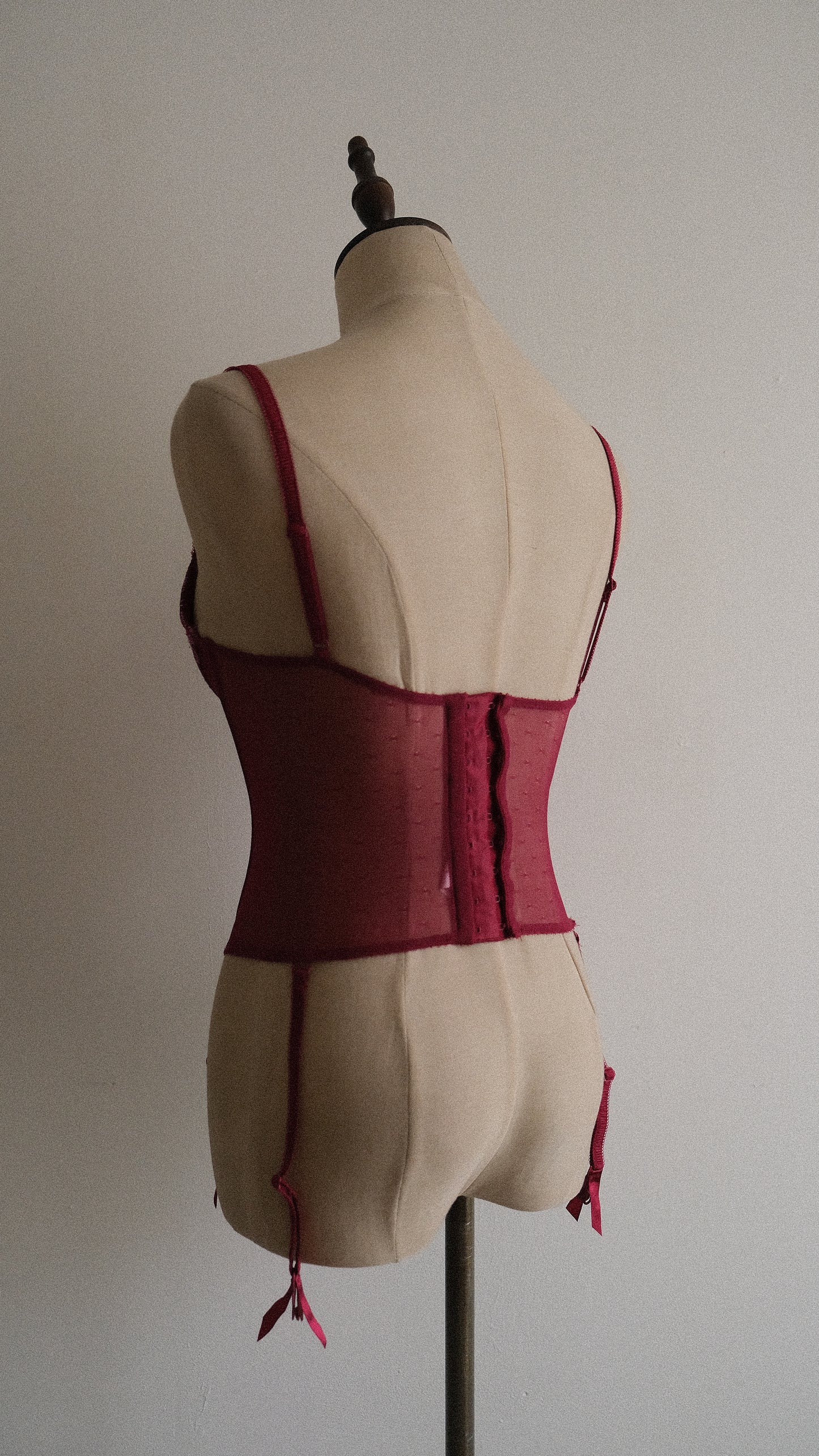 Red Velvet Floral corset (70B/32B)