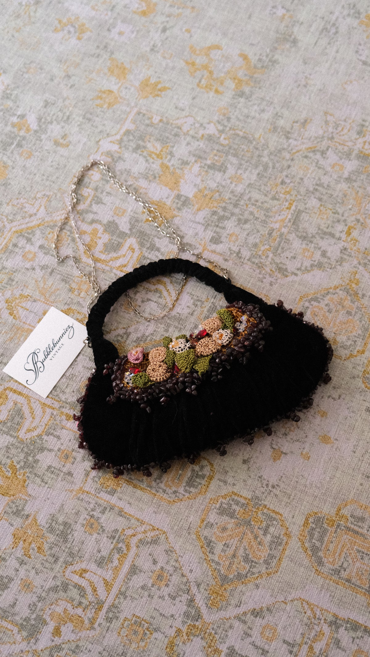 RARE Vintage velours floral clutch