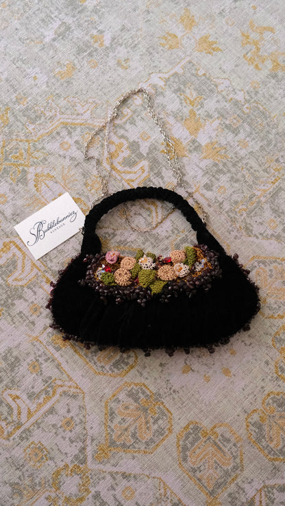 RARE Vintage velours floral clutch