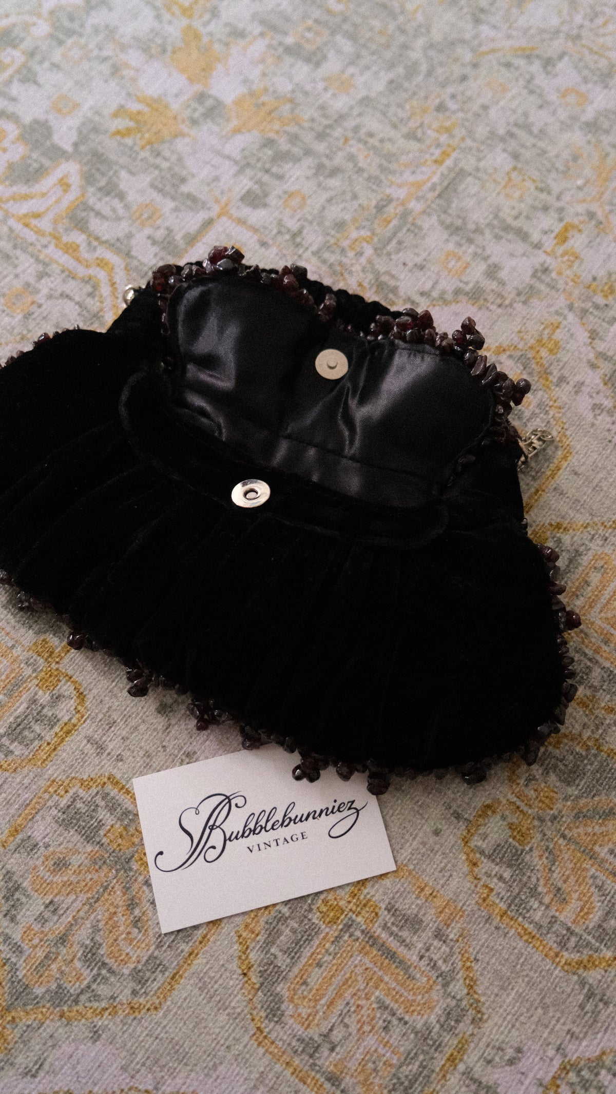 RARE Vintage velours floral clutch