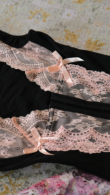Vintage black and pink underbust (XS/S)