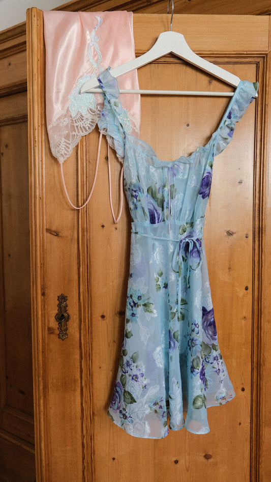 Vintage soft blue floral babydoll dress (L)