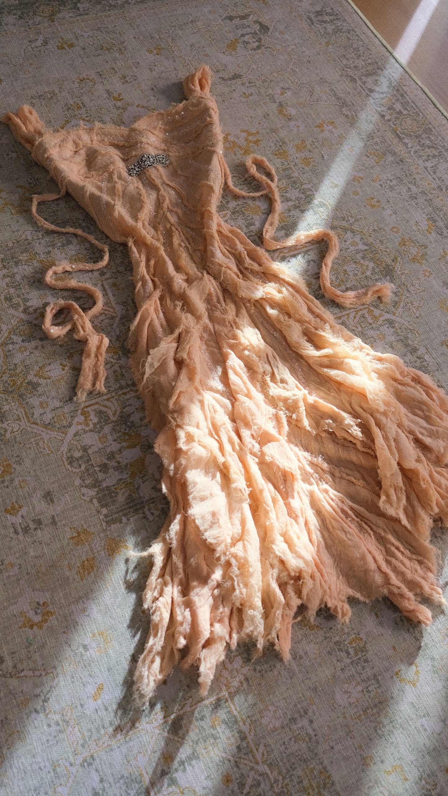 Vintage ruffled Spanish sequin dress (S/M-M)