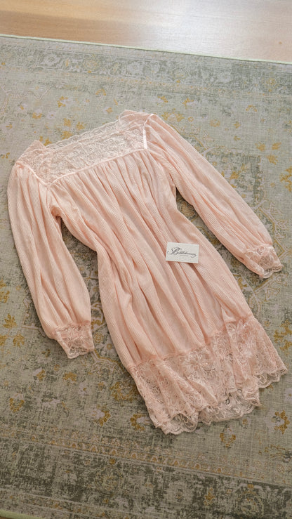 Vintage Italian soft pink lingerie dress (M-XL)