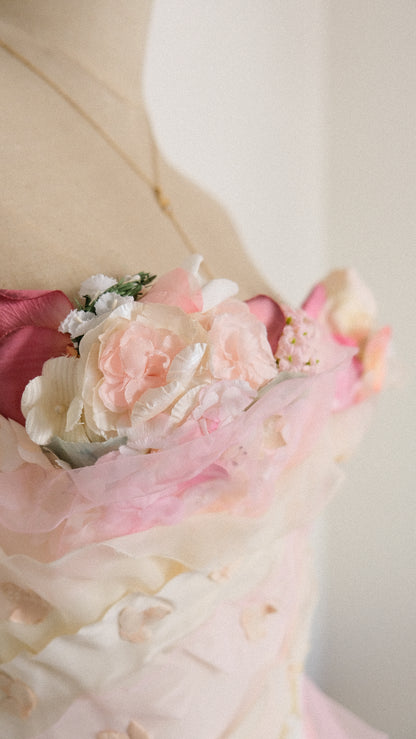 Delicate floral petal corset (65/70, 30/32)