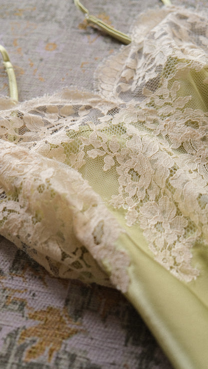 Vintage French mint green lingerie dress (M-L)