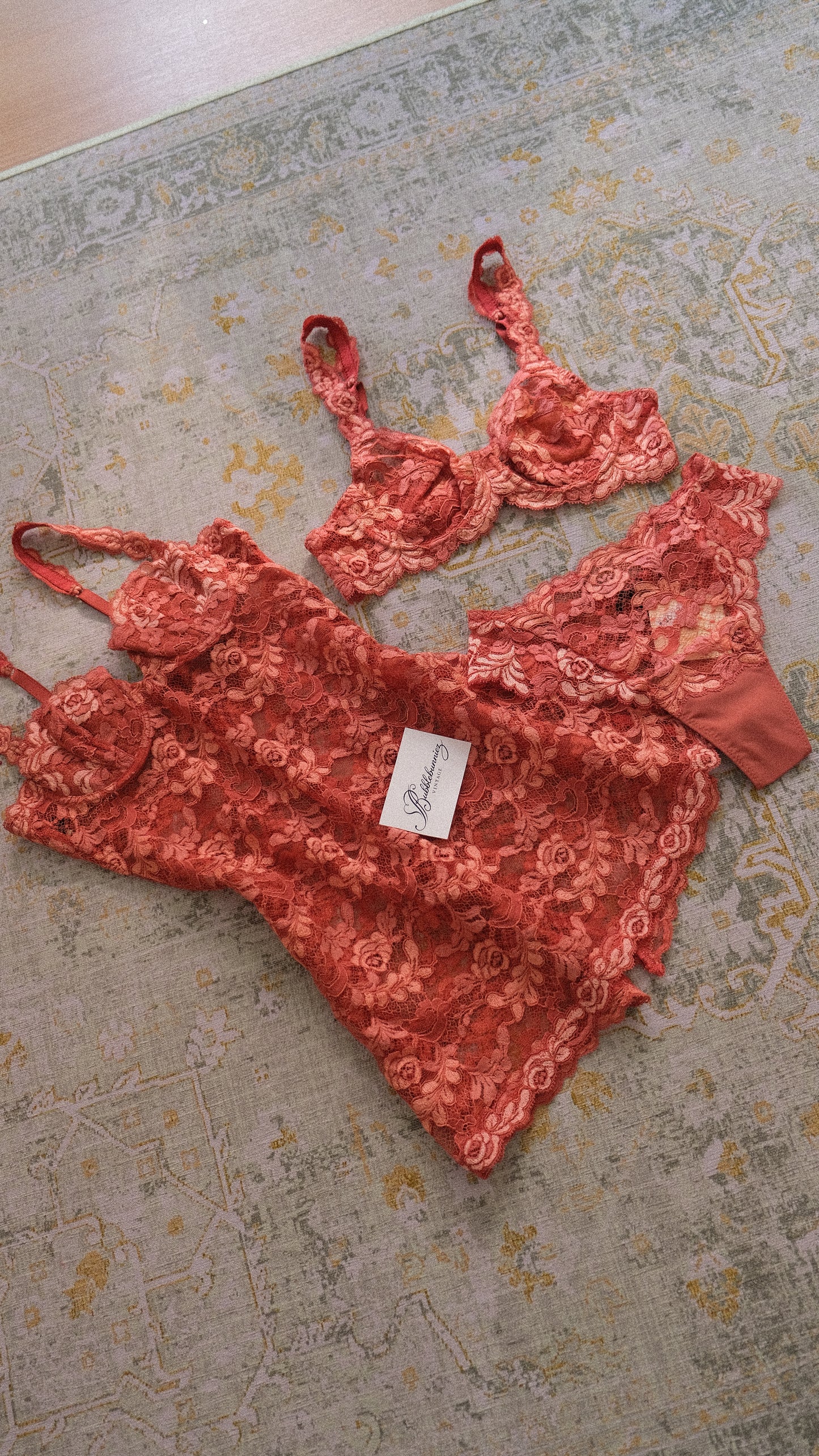 Vintage La Perla rose lingerie set (34/75, B cup)