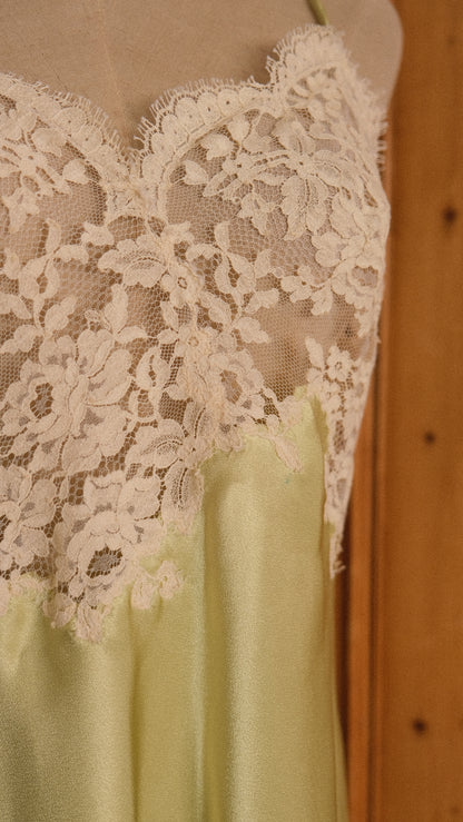 Vintage French mint green lingerie dress (M-L)