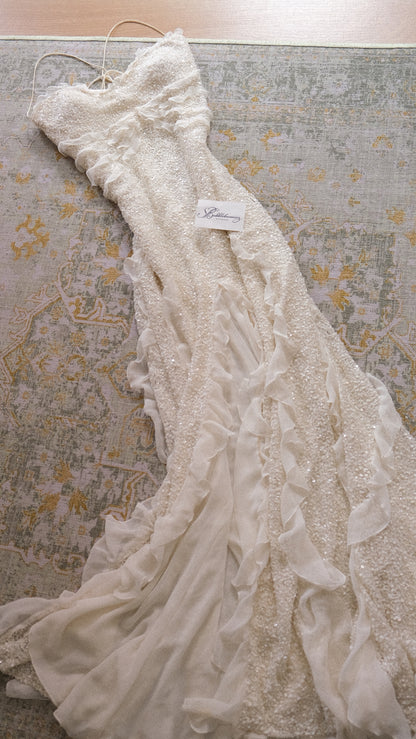 Vintage Spanish bridal mermaid dress (S-S/M)