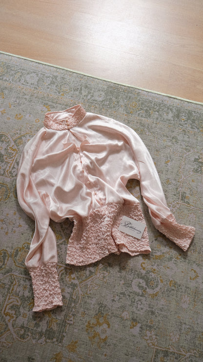 Vintage French soft pink long sleeve (M-L)