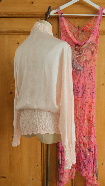Vintage French soft pink long sleeve (M-L)