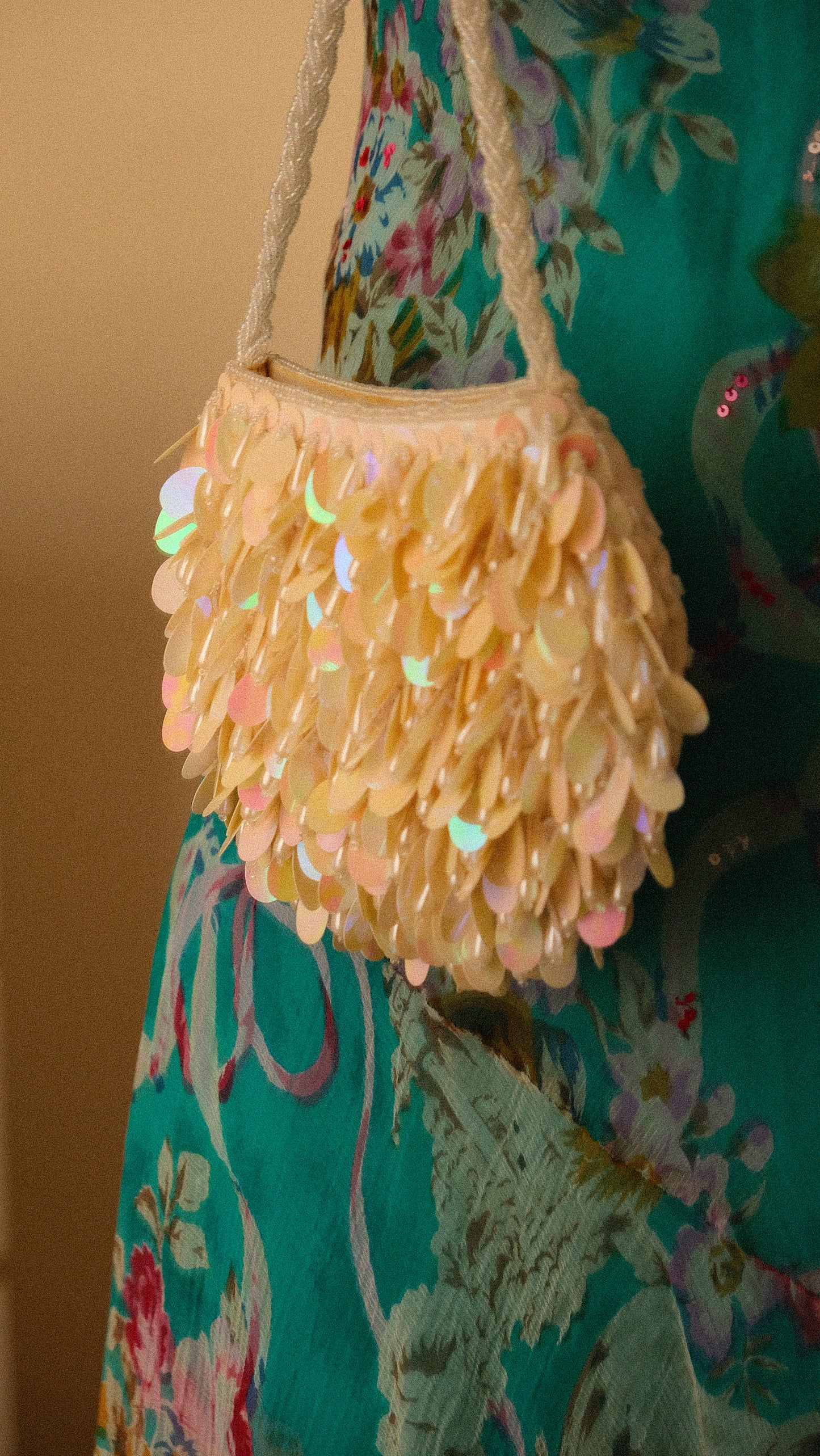 Ivory Siren minibag