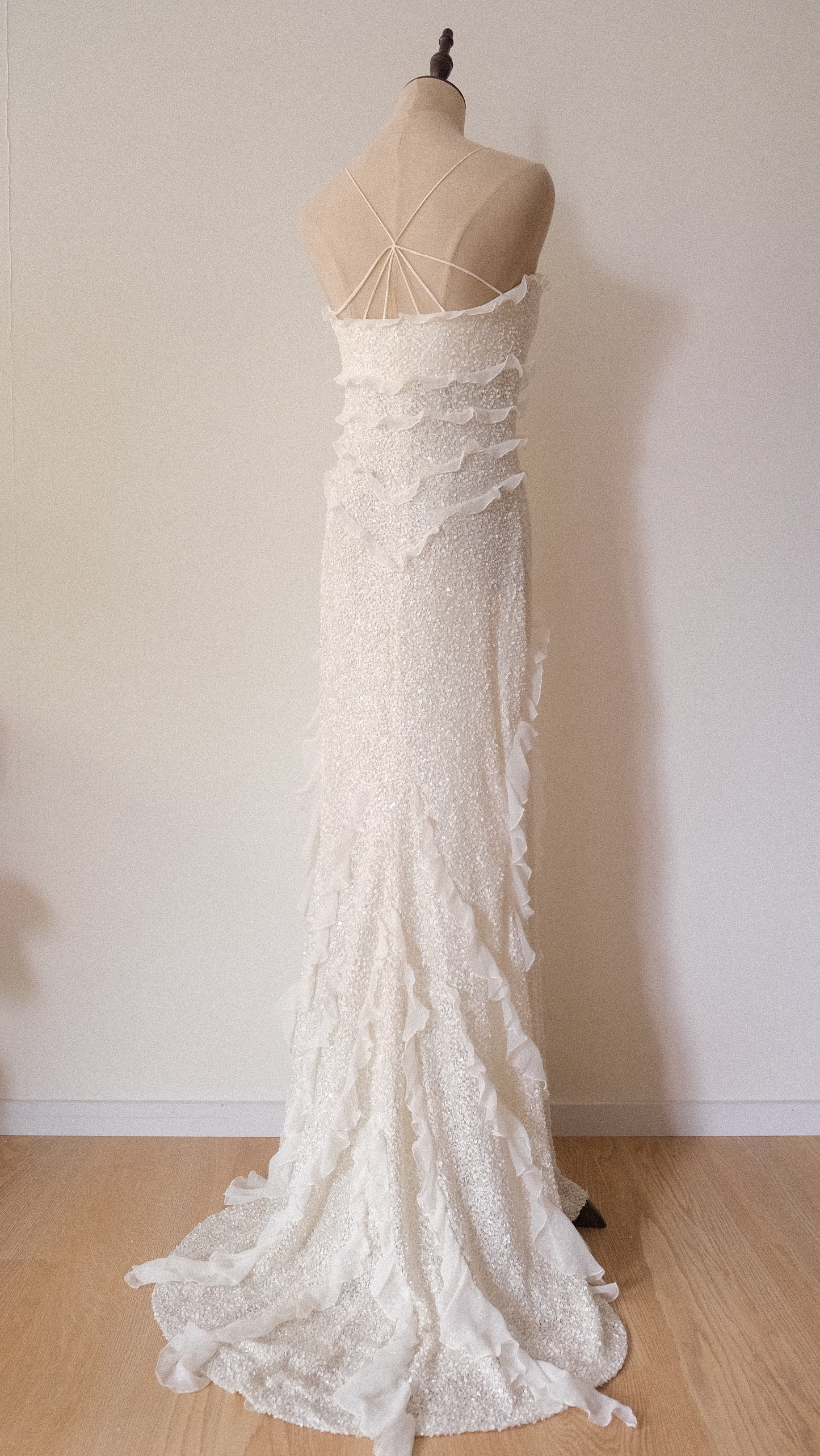 Vintage Spanish bridal mermaid dress (S-S/M)