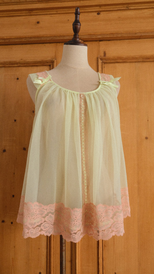 Vintage pale yellow sheer babydoll (S-M)