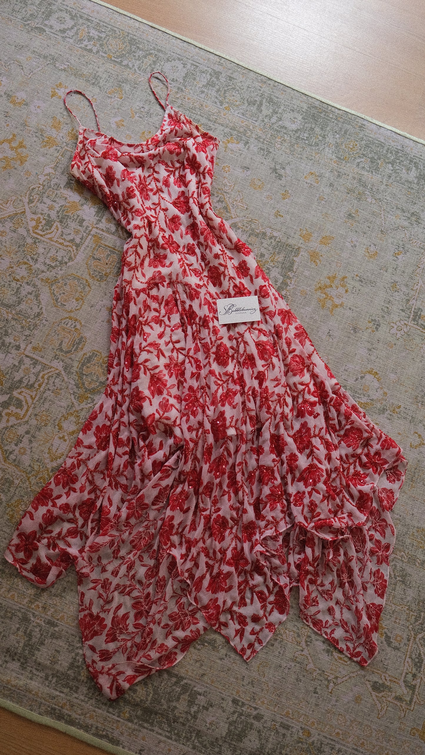 Vintage embellished white & red flutter dress (S/M-M)