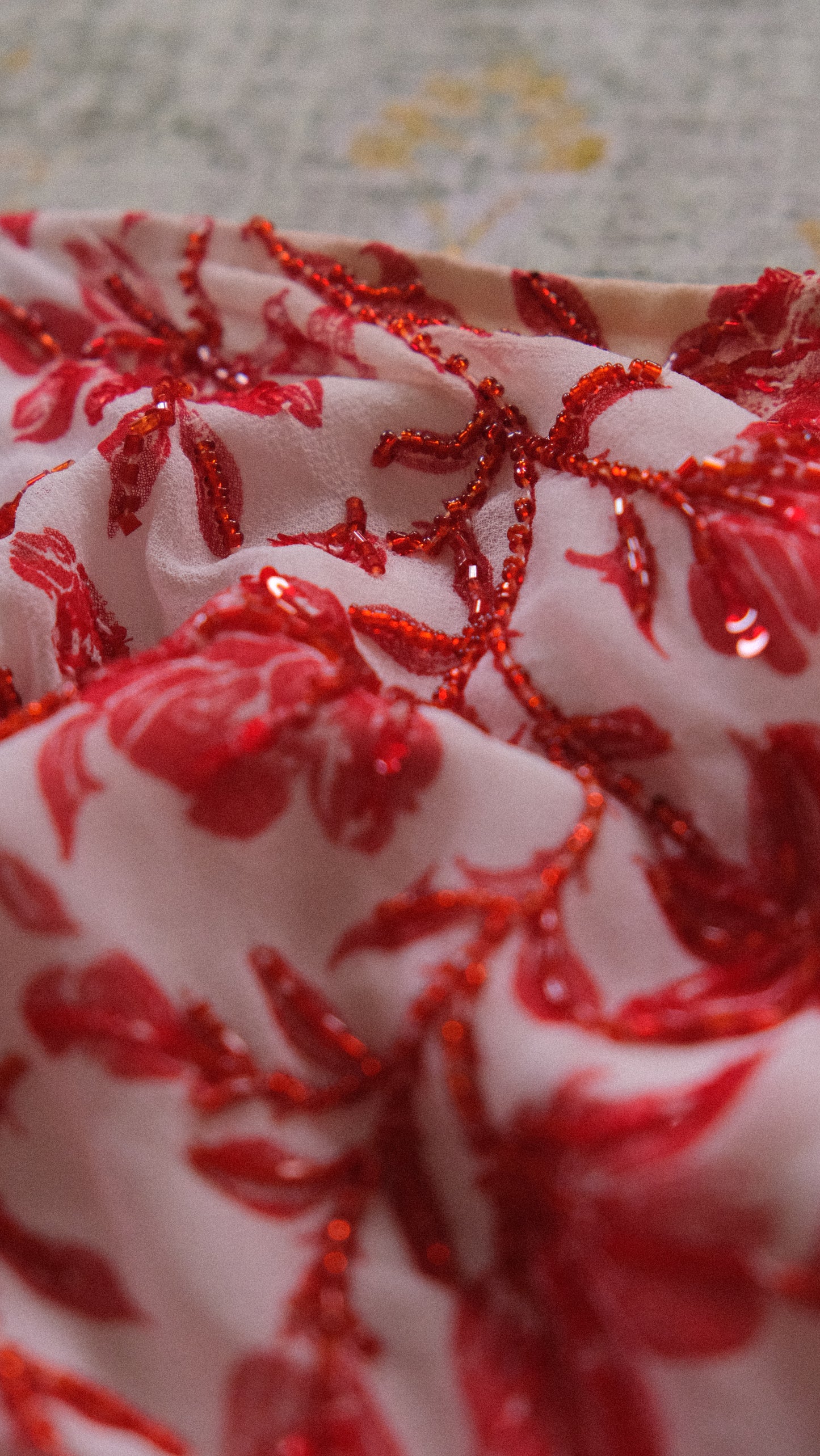 Vintage embellished white & red flutter dress (S/M-M)
