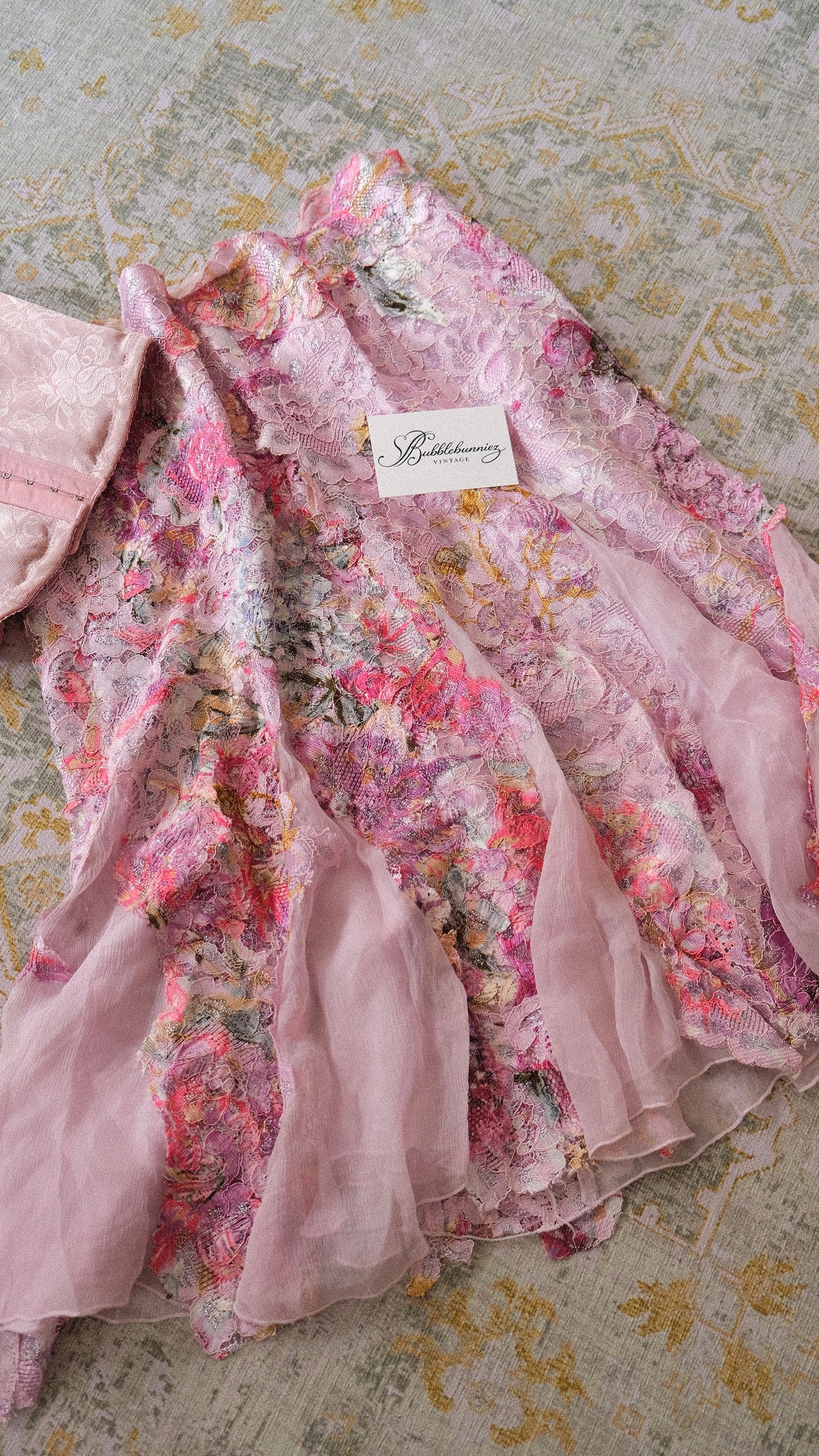 Vintage Italian soft pink flutter skirt (XS/S)