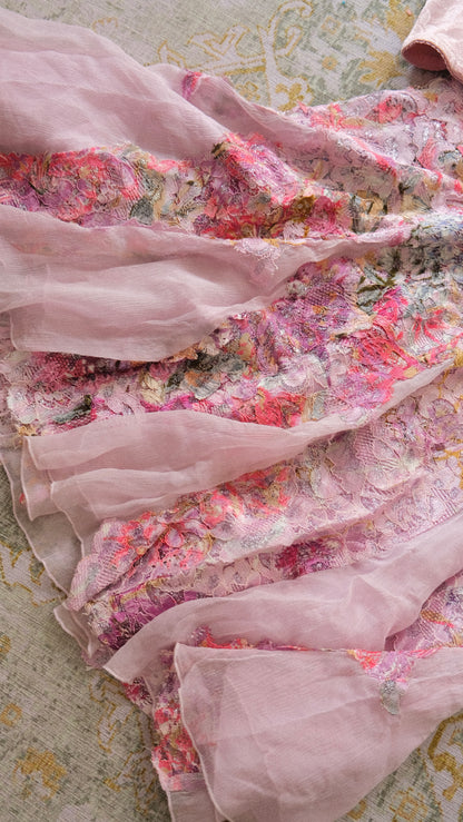 Vintage Italian soft pink flutter skirt (XS/S)