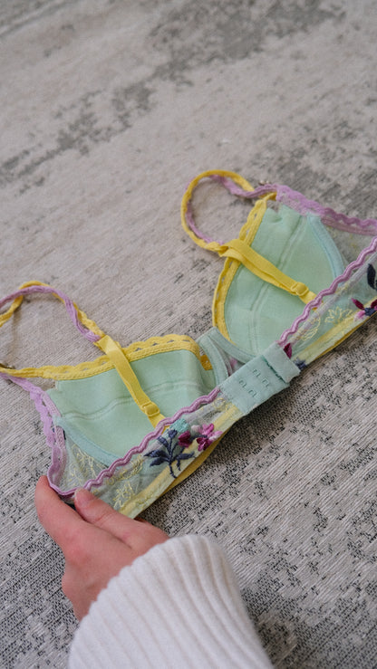 Vintage French Minty Floral bra (75B/34B)