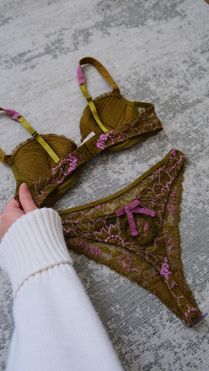 French Forest Fae 2 piece lingerie set (70B/32B)