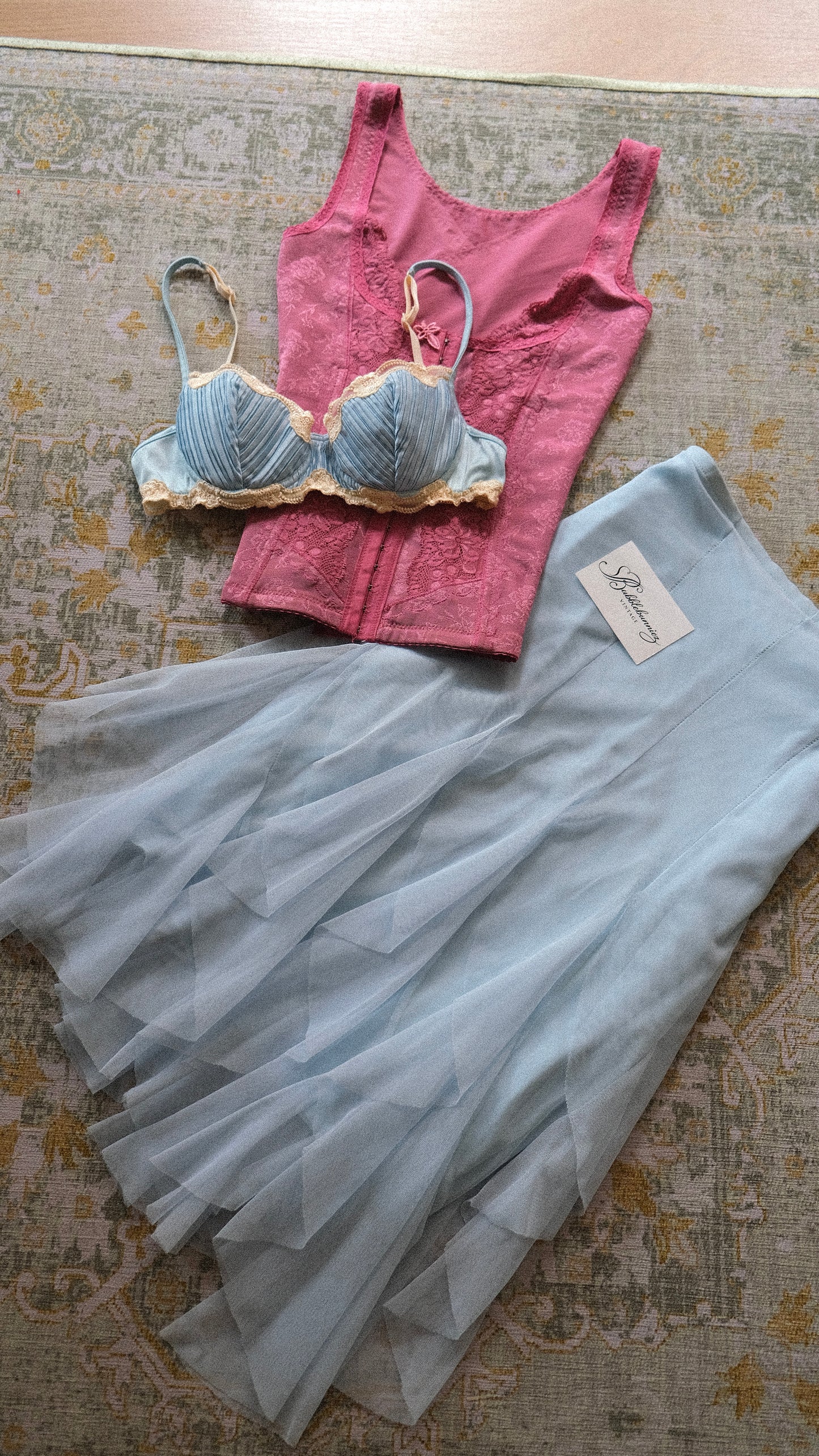 Vintage 1996s baby blue pleated La Perla bra (32/70, A/B cup)
