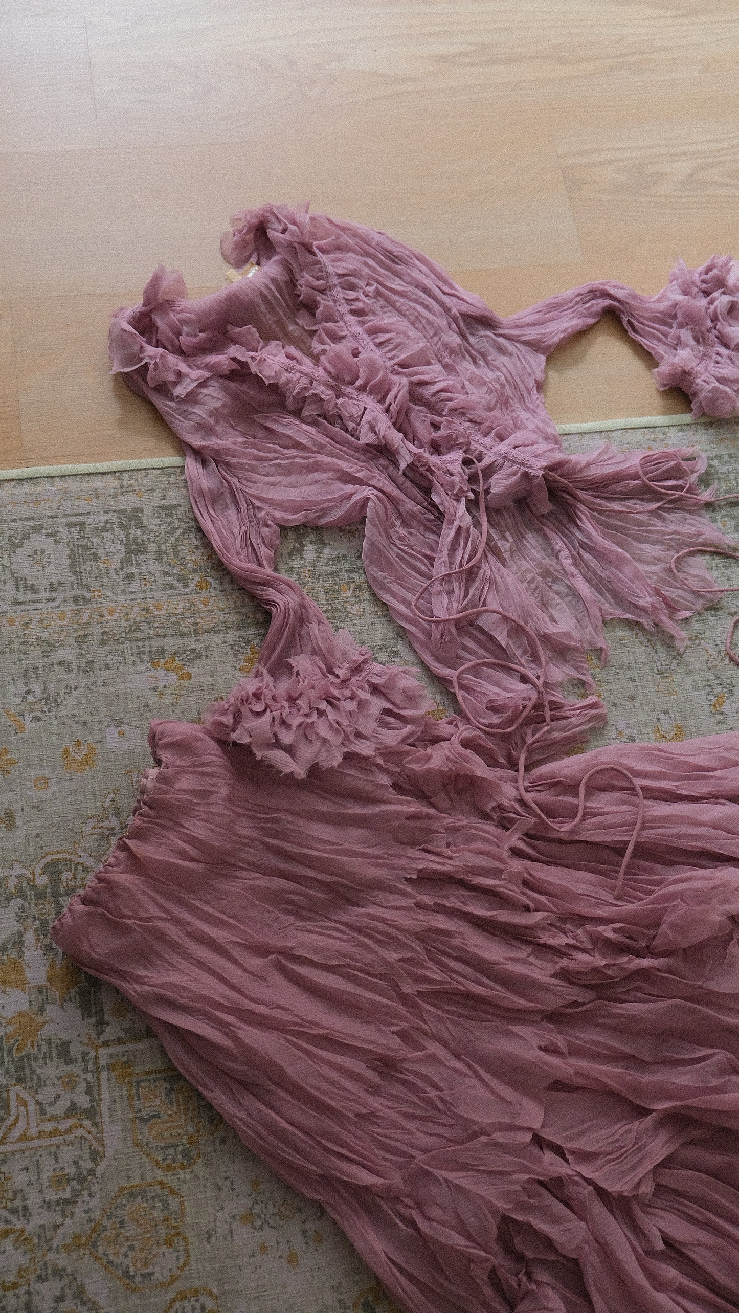 Dusty pink fairytale ruffle set: blouse & ruffled skirt (M)